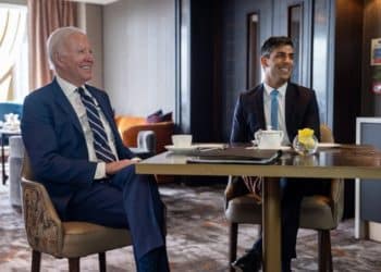 Biden en Irlanda recalca el "compromiso" de EEUU para mantener la paz en el Ulster