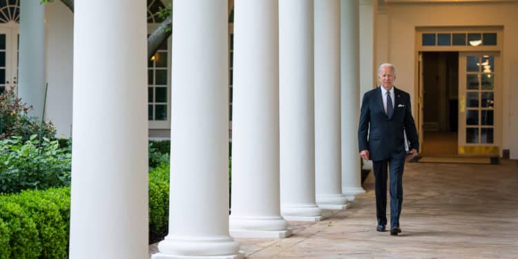 Cinco razones por las que los demócratas están preocupados por Biden