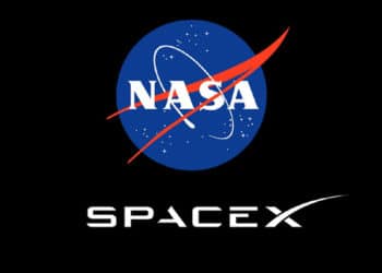 La NASA y SpaceX, de Elon Musk, continúan trabajando juntos, en la carrera espacial.