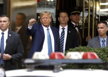 Más de 7 horas duró comparecencia de Trump en juicio por fraude en Nueva York