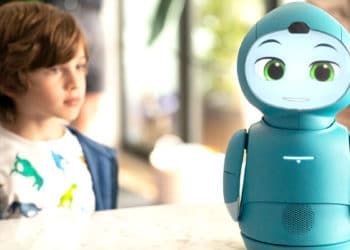 Moxie es un robot desarrollado para ayudar en la educación de niños con dificultades de aprendizaje, y más.