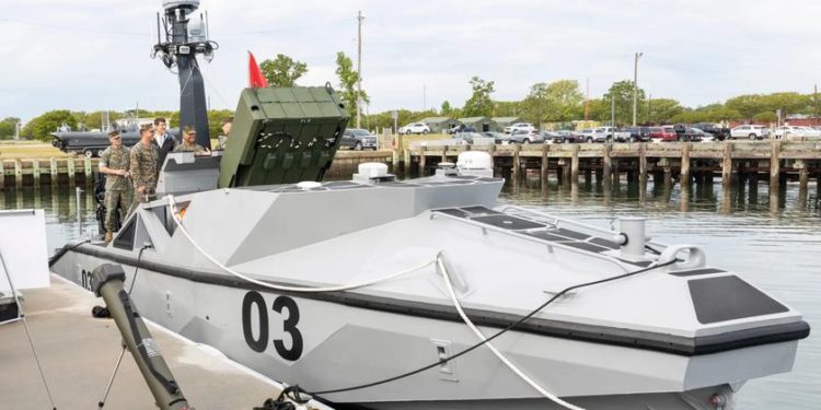 EEUU mostró la lancha futurista que usarán los marines en sus misiones