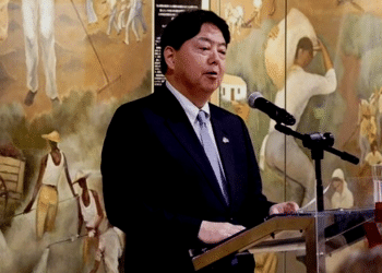 Japón exhorta a la comunidad internacional a dar respuesta contundente a amenazas militares de China y Rusia