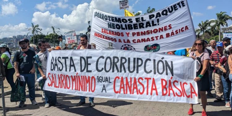 Venezuela: Así es como Maduro y su "Gobierno Obrero" acabaron con los derechos laborales