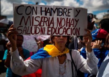 Con aumento de 500% en la inflación es casi imposible que en Venezuela el salario alcance los precios