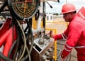 La producción petrolera venezolana apenas supera los 600 mil barriles diarios.