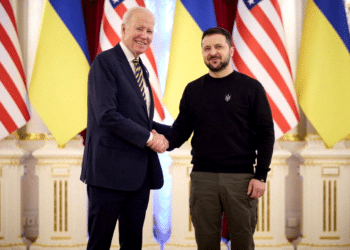 Biden y Zelenski conversaron por teléfono sobre lo ocurrido en Rusia