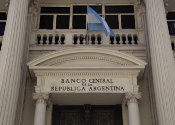 Argentina: Acusan al Banco Central de gastar $ 8.000 de los $ 10.000 millones que respaldan los depósitos