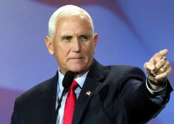 Mike Pence ha dicho que guardó los documentos en su casa, porque no quería llevárselos consigo cuando viajaba.