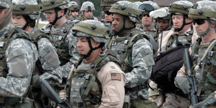 Vea por qué reservistas de EE.UU. se desplegarán por Europa tras orden de Biden