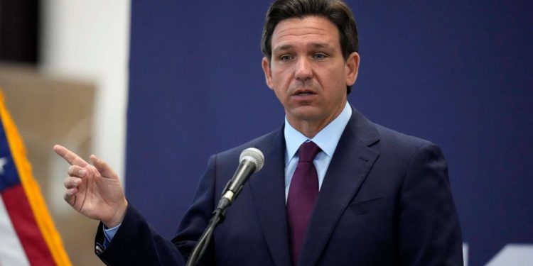 DeSantis responde de frente a Harris por comentarios sobre educación racial en Florida