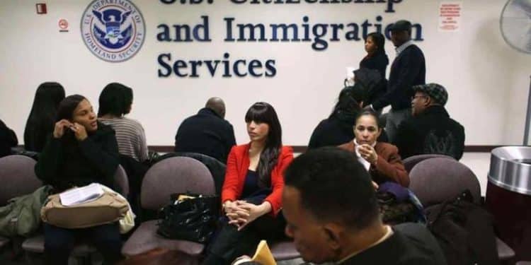 Departamento de inmigración en EE.UU explica cómo acelerar tus solicitudes