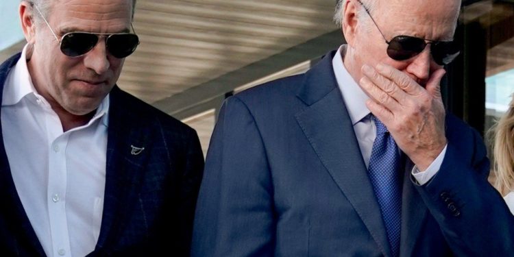 ¿Oportuno? Departamento de Justicia ordena eliminar "cualquier referencia" de Biden en caso de su hijo