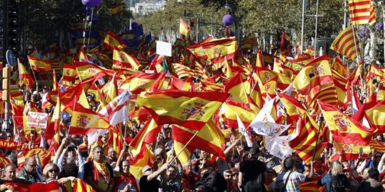 60.000 madrileños marcharon el domingo para rechazar posible amnistía a líderes independentistas