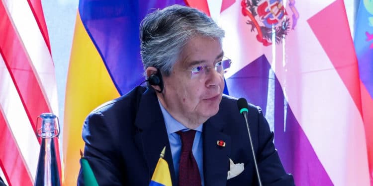 Cercano a su salida del mandato, Lasso deja carta con consejos a su sucesor