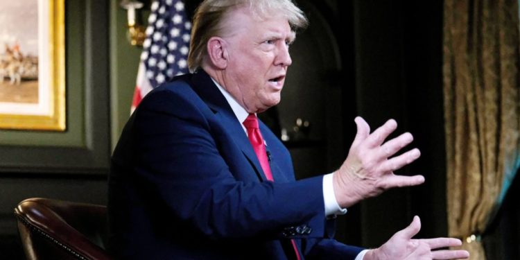 Donald Trump reafirma su posición sobre el aborto y advierte a republicanos