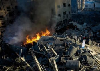 EE.UU. bombardea posiciones en Siria vinculadas a Irán en respuesta a ataques contra sus bases