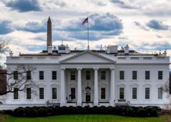 La Casa Blanca pide al Congreso 106.000 millones de dólares para Ucrania e Israel