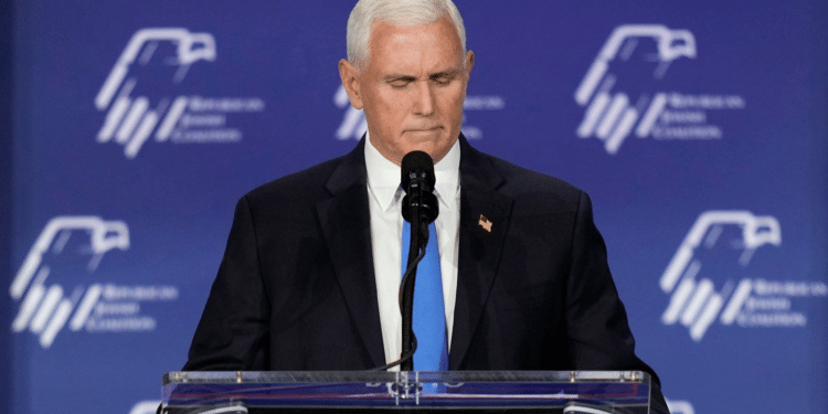 Mike Pence abandonó la carrera por una candidatura presidencial de EE.UU.
