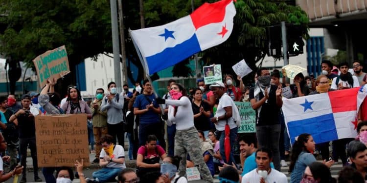 Corte Suprema de Panamá declara inconstitucional contrato de mina que desató protestas en Panamá