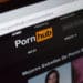 Revelador: Pornhub inserta contenido "gay y trans" para "convertir" a heterosexuales