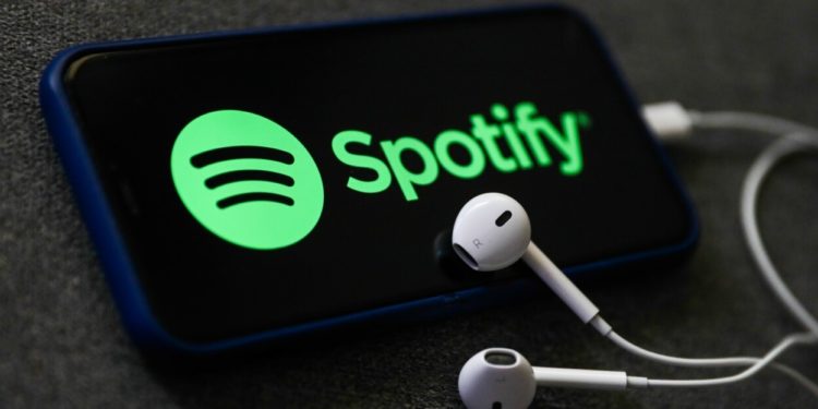 Spotify dice adiós en Uruguay sin disimular las críticas a Lacalle Pou