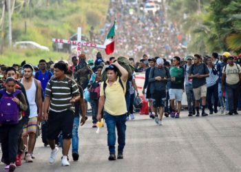 Crisis migratoria 2024: Caravana de indocumentados a las puertas de Estados Unidos (FOTOS)