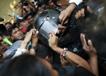 Caos en Guatemala ante retraso en la toma de posesión como presidente de Bernardo Arévalo
