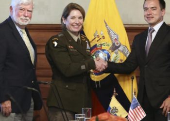 EE.UU. y Ecuador acuerdan cooperar contra el narcotráfico y ampliar mercados