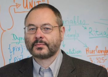 Peter Turchin, el historiador que ha predicho el fin del mundo actual