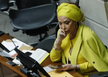 Congresista colombiana Piedad Córdoba muere de un infarto a los 68 años