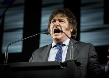 La "Ley Milei" estancada, funcionarios despedidos y sospechosas designaciones