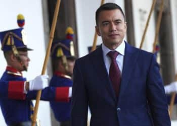 Ecuador pide Estatus de Protección Temporal para sus migrantes en EE.UU ante guerra interna