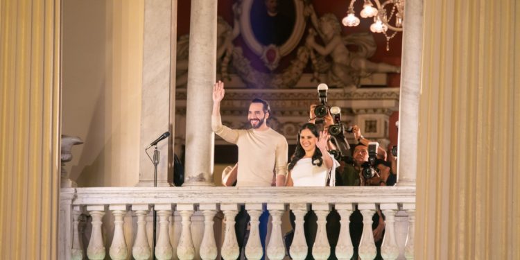 El Salvador reelige a Bukele con el 87% de los votos