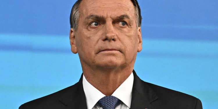 Brasil: Jair Bolsonaro convoca "acto pacífico" para defenderse de acusaciones de golpe de Estado