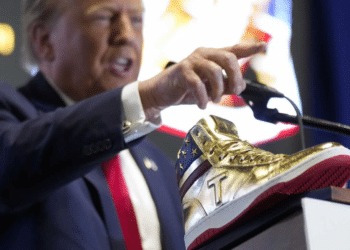 La justicia de Estados Unidos deja a Donald Trump "en zapatillas"