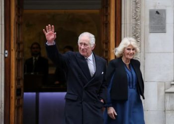 El rey Carlos III fue diagnosticado con cáncer