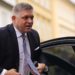 Primer ministro de Eslovaquia, Robert Fico, en peligro de muerte tras ser baleado en plena vía pública