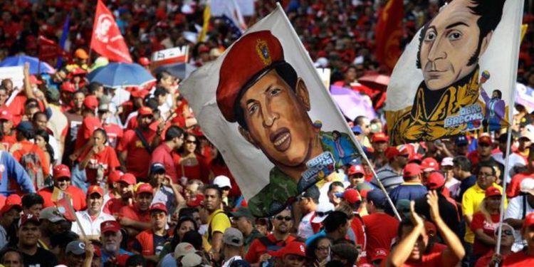 Venezuela: Chavismo intenta "librarse" de la observación internacional en las elecciones presidenciales