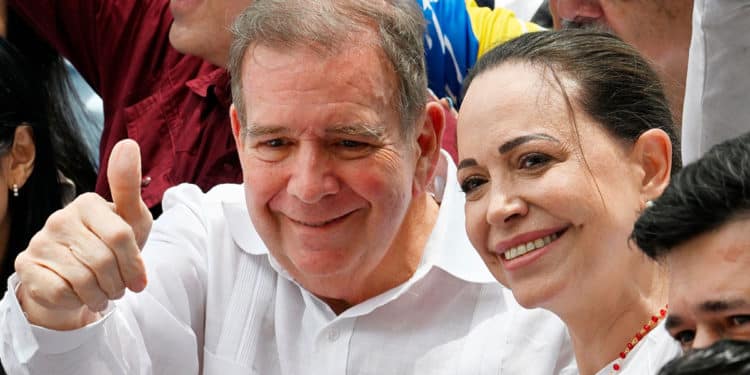 Maria Corina Machado y Edmundo González