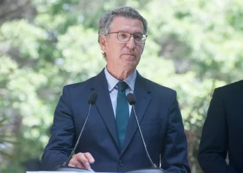 Feijóo dice no compartir la posición de Sánchez y Zapatero sobre Venezuela: "No sé si es ideología, negocios o política"