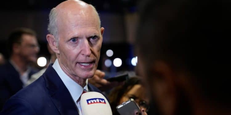 Rick Scott comparte detalles de su conversación con Erik Prince sobre la situación en Venezuela
