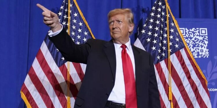 Donald Trump ha afirmado que, si es reelegido en las próximas elecciones, eliminará el Parole Humanitario y el programa CBP One