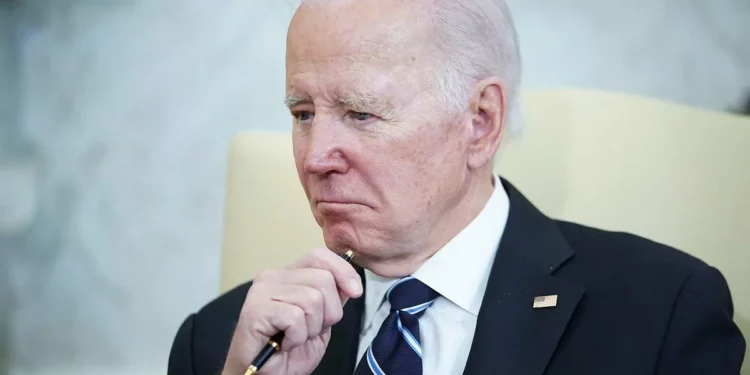 Biden ofrece ayuda a Corea del Sur tras trágico accidente aéreo