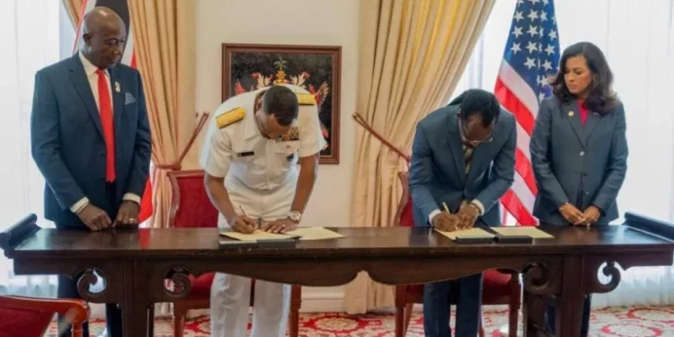 Estados Unidos y Trinidad y Tobago firman acuerdo en caso de ocurrir un conflicto en Venezuela