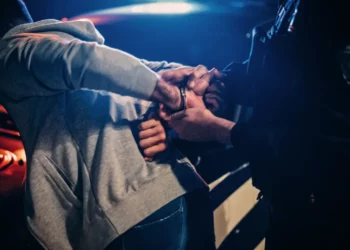 La Policía investiga al Tren de Aragua por recientes ocupaciones ilegales de viviendas en Colorado