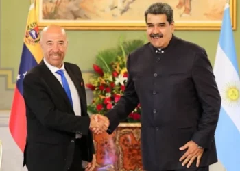 El gobierno de Milei acusó al exembajador argentino en Venezuela de "traición a la patria"