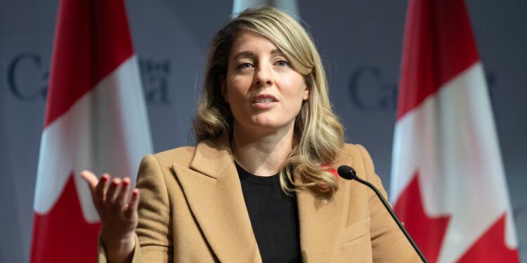 ministra de Relaciones Exteriores de Canadá, Mélanie Joly