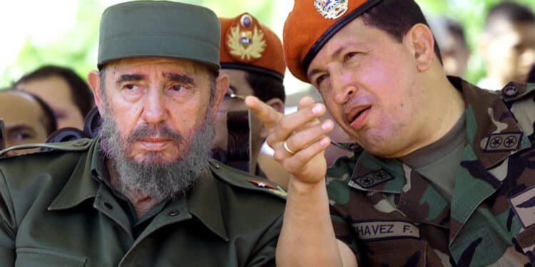 Cómo Cuba obtuvo el control de Venezuela