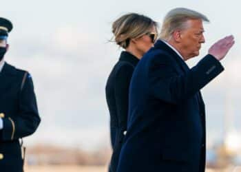 Los decretos que Trump planea firmar desde el primer día de su mandato